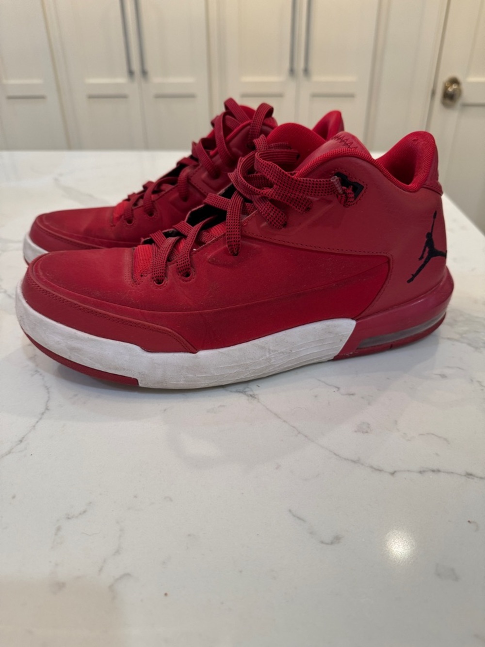 Jordan Flight Origin 3 in 'Gym Red' Sneaker